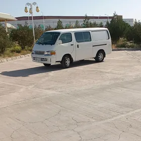 Toyota Hiace 1999