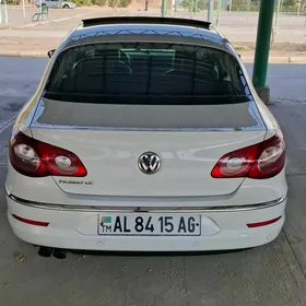 Volkswagen CC 2011