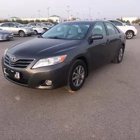 Toyota Camry 2011