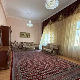 PODWOYSKIY   10 etaž 4 komnat