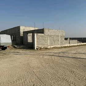 Yer masyn bejerilyan garaź