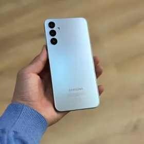 Samsung a24