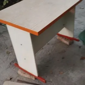 кухонный стол