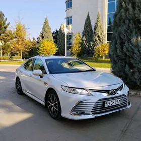 Toyota Camry 2023