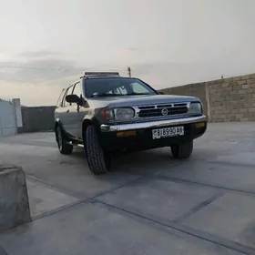 Nissan Pathfinder 1998