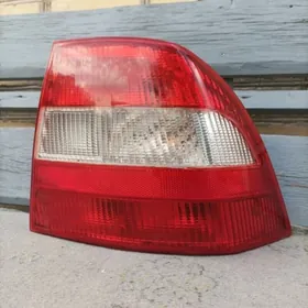 opel vektra b   yzky stopnik