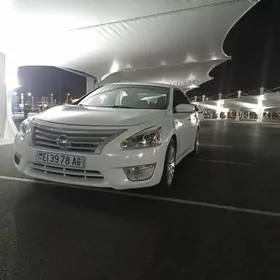 Nissan Altima 2014