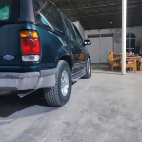 Ford Explorer 1997