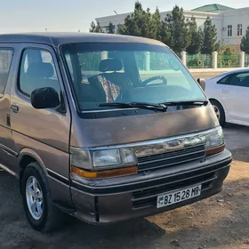 Toyota Hiace 1990