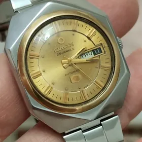 Sagat Часы Omax Швейцария