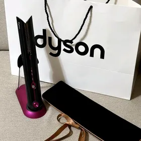 утюжок Dyson