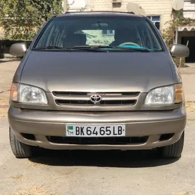 Toyota Sienna 1998