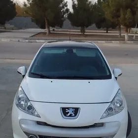 Peugeot 208 2008