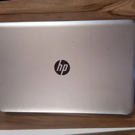 HP kompŷutur