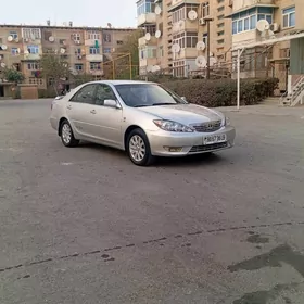 Toyota Camry 2003