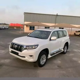 Toyota Land Cruiser Prado 2024