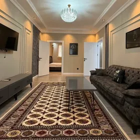 3 ком 1 эт дворик 5 мкр