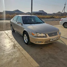 Toyota Camry 2001