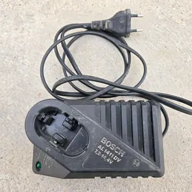 Bosch batarey zaryatnik