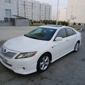 Toyota Camry 2010