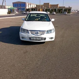 Nissan Sunny 2010
