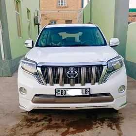 Toyota Land Cruiser Prado 2011