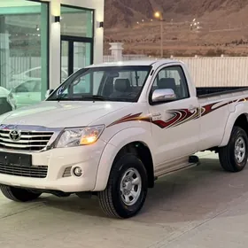 Toyota Hilux 2014
