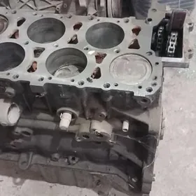 morda zapças 3.2 tuareg blok.