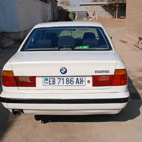 BMW 525 1990