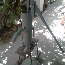 Насос водяной