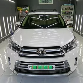 Toyota Highlander 2017