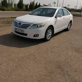 Toyota Camry 2011