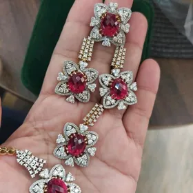 yerewan brilliant komplekty