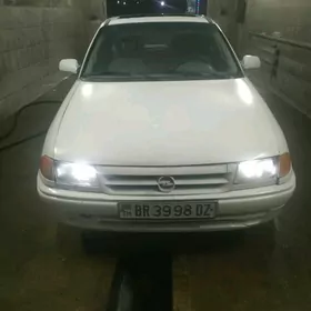 Opel Astra 1992