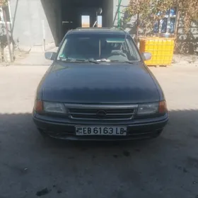 Opel Astra 1993