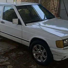 Mercedes-Benz 190E 1989