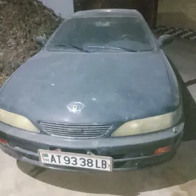 Toyota Carina 1995