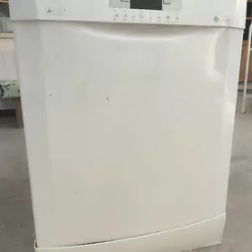 gap-canak ýuwyjy maşyn