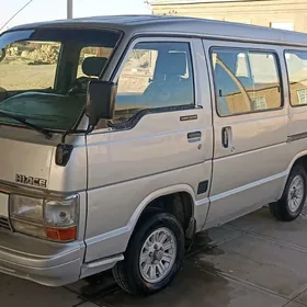 Toyota Hiace 1989