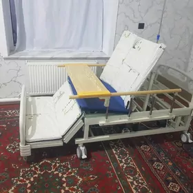 Köp funksiýaly krowat