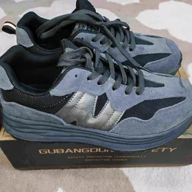 Спец обувь-41 размер