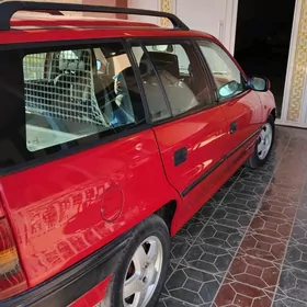 Opel Astra 1996