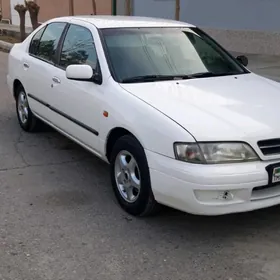 Nissan Primera 1997