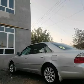 Toyota Avalon 2000