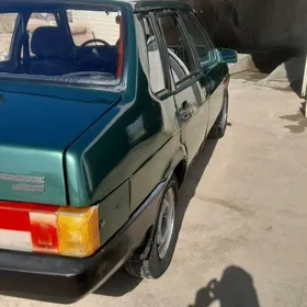 Lada 21099 2001