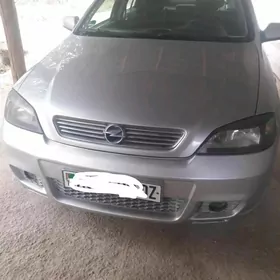 Opel Astra 2002