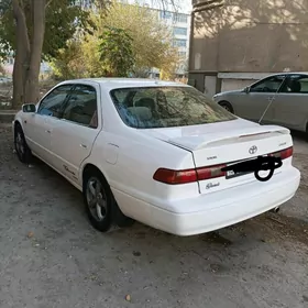 Toyota Camry 1998