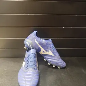 Mizuna butsy, krasofga