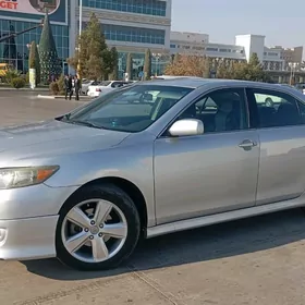 Toyota Camry 2011