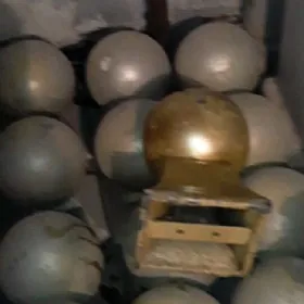 zaboryň üstüne goýulýan şaryk